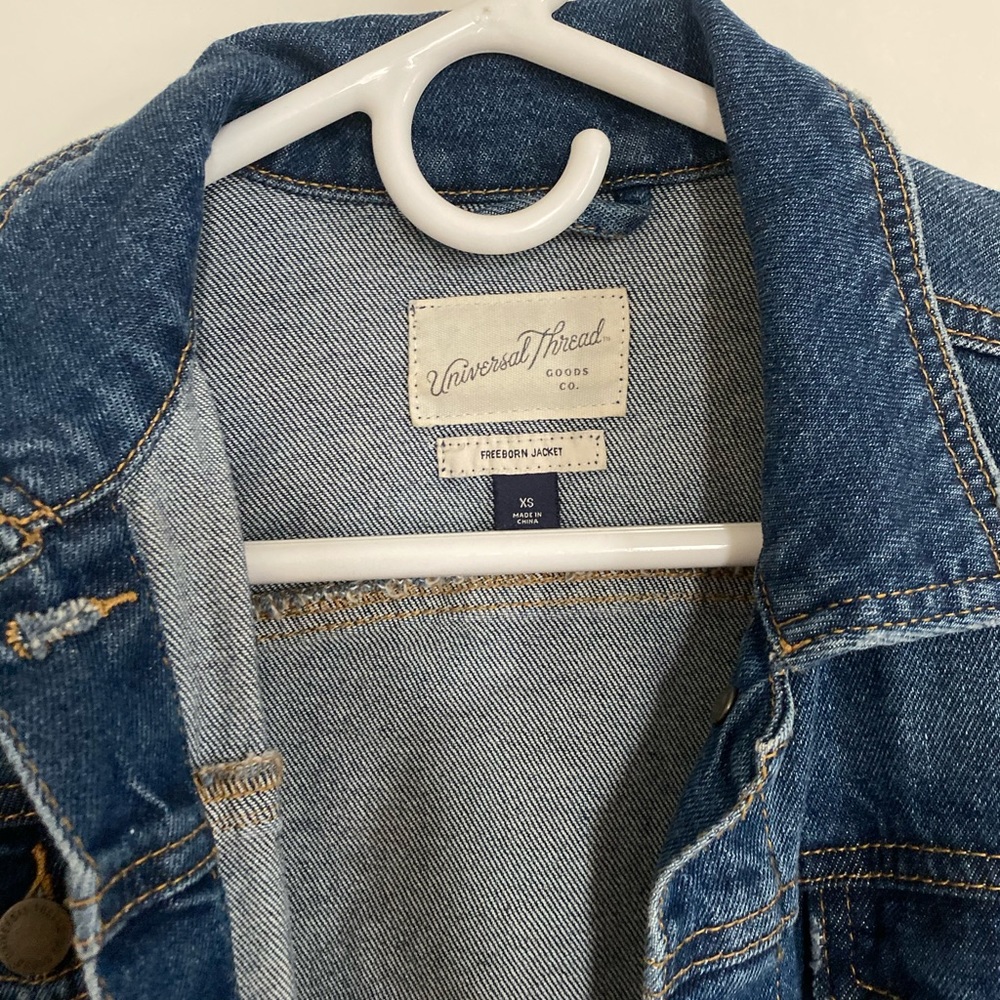 Denim jacket - Picture 3 of 3